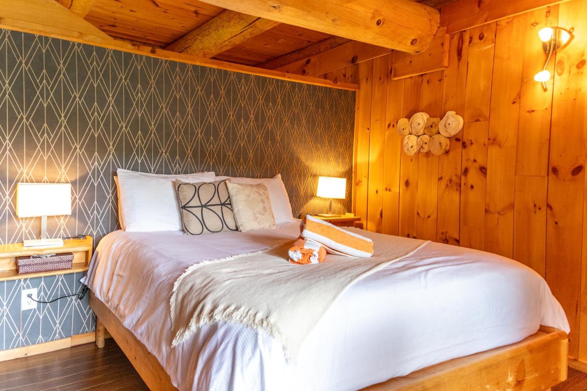 Auberge Couleurs De France Lac-Simon Екстер'єр фото