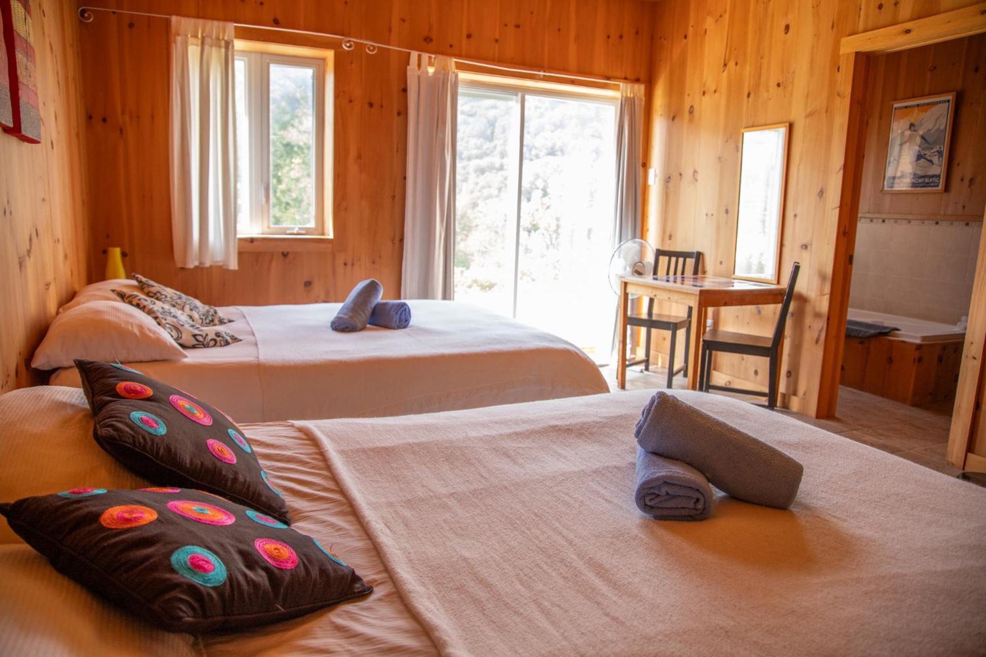 Auberge Couleurs De France Lac-Simon Екстер'єр фото