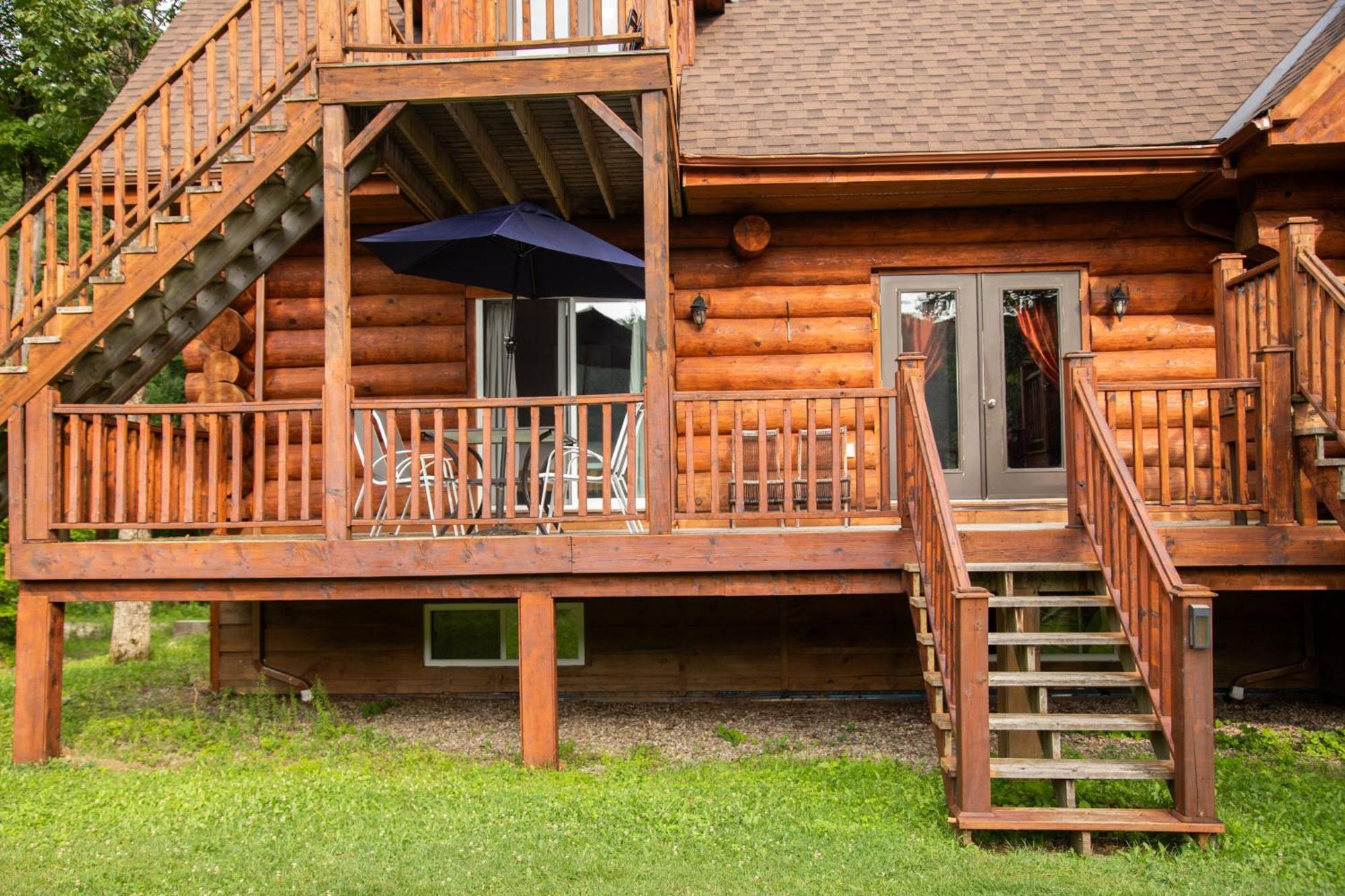 Auberge Couleurs De France Lac-Simon Екстер'єр фото