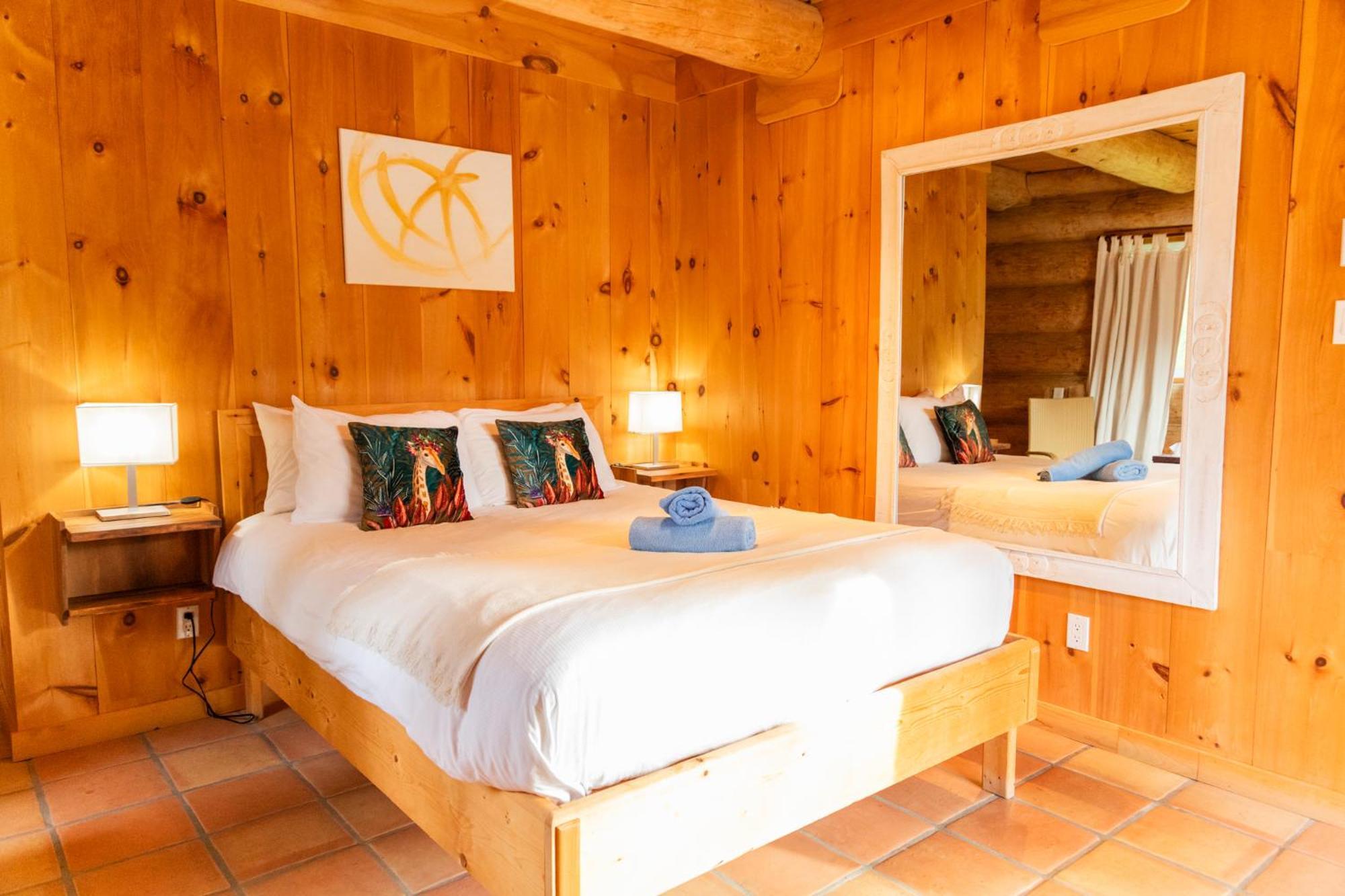 Auberge Couleurs De France Lac-Simon Екстер'єр фото