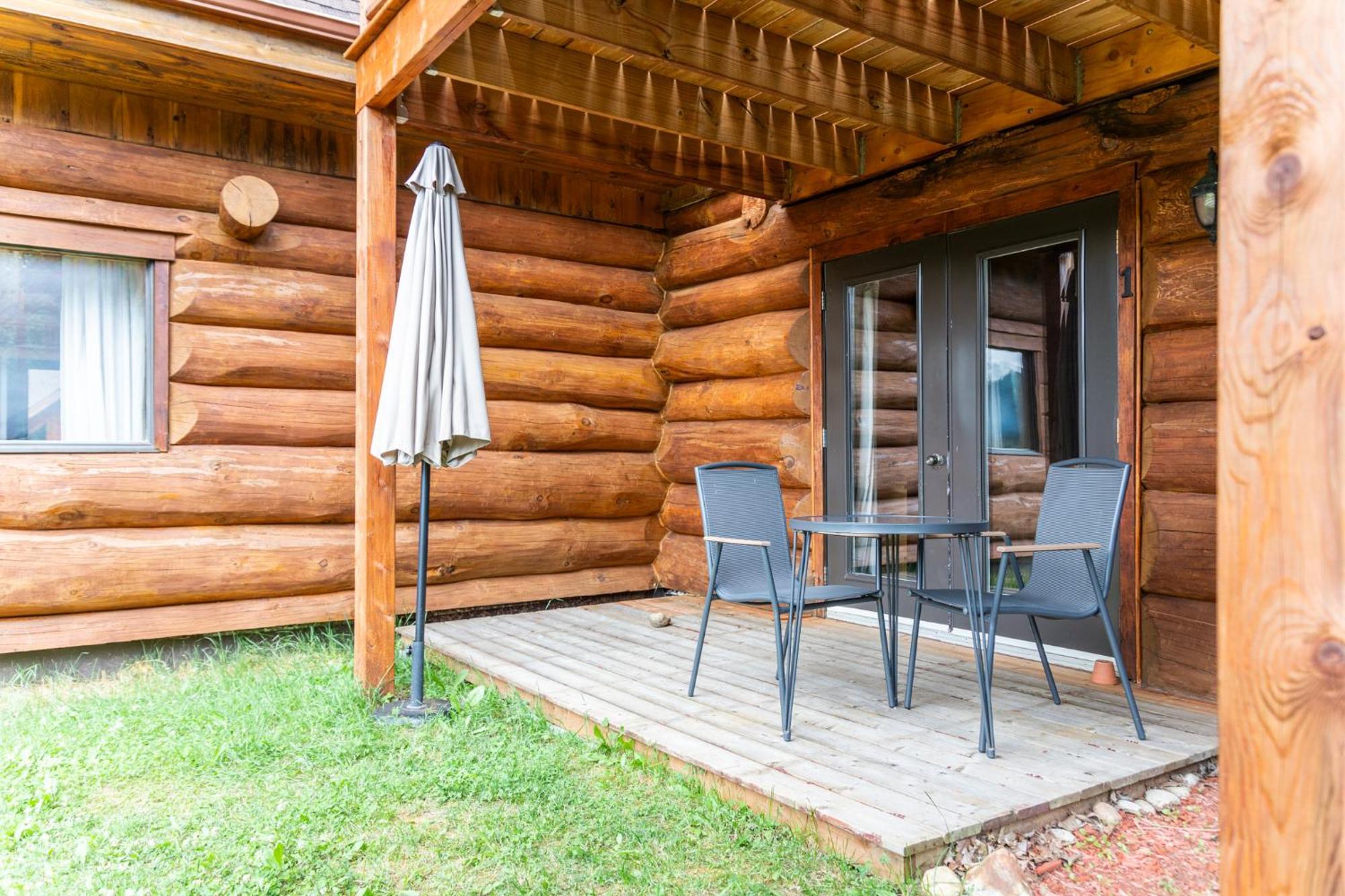 Auberge Couleurs De France Lac-Simon Екстер'єр фото